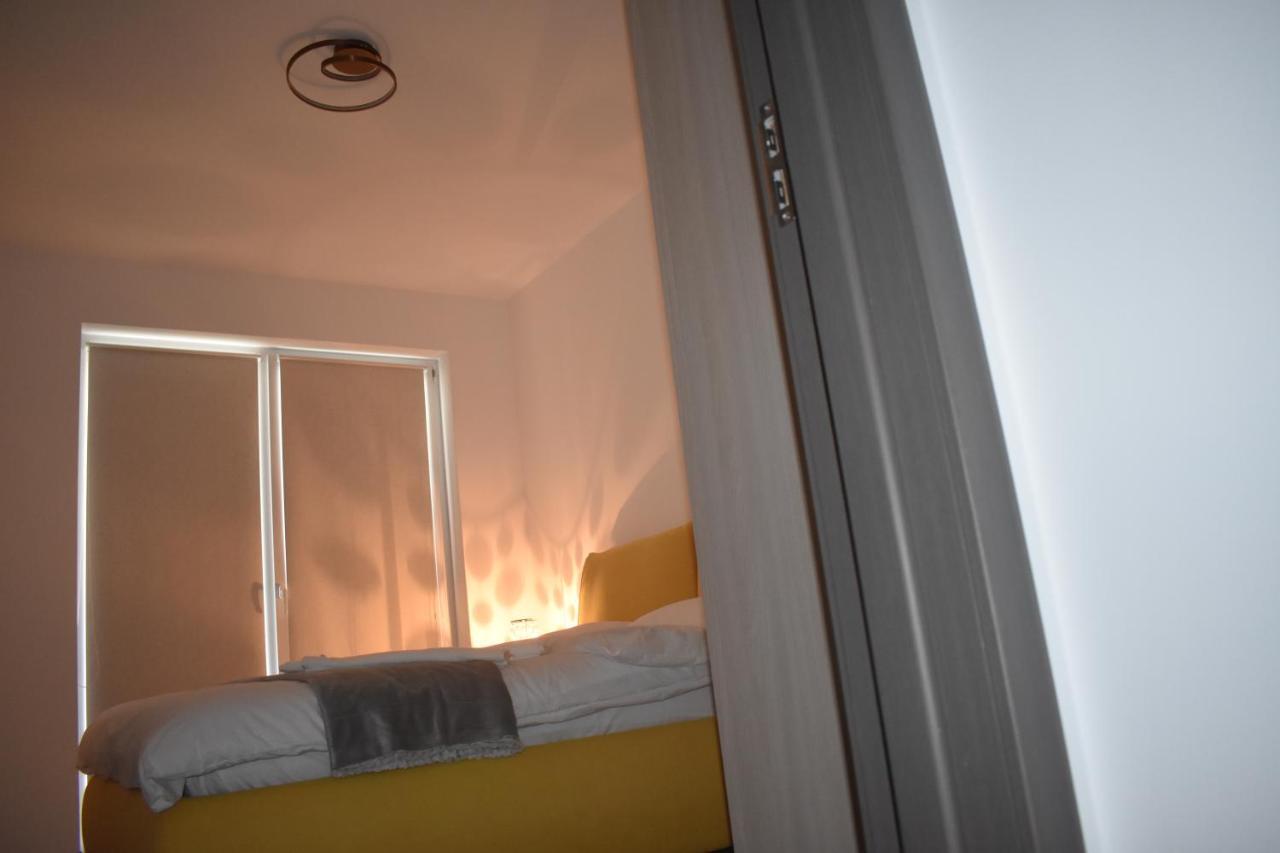 Roman'S Apartment City Residence Sibiu Exterior photo